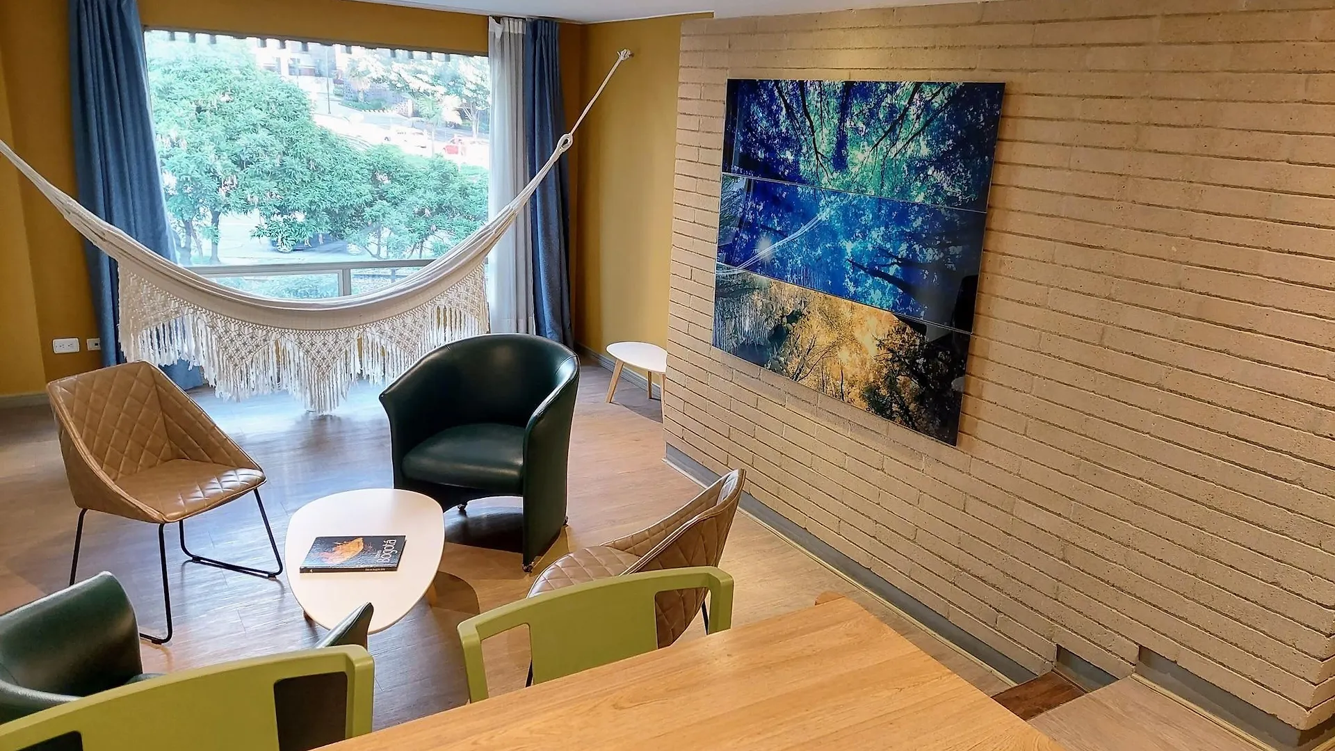 Hotel Viaggio Teleport City Suites Bogota