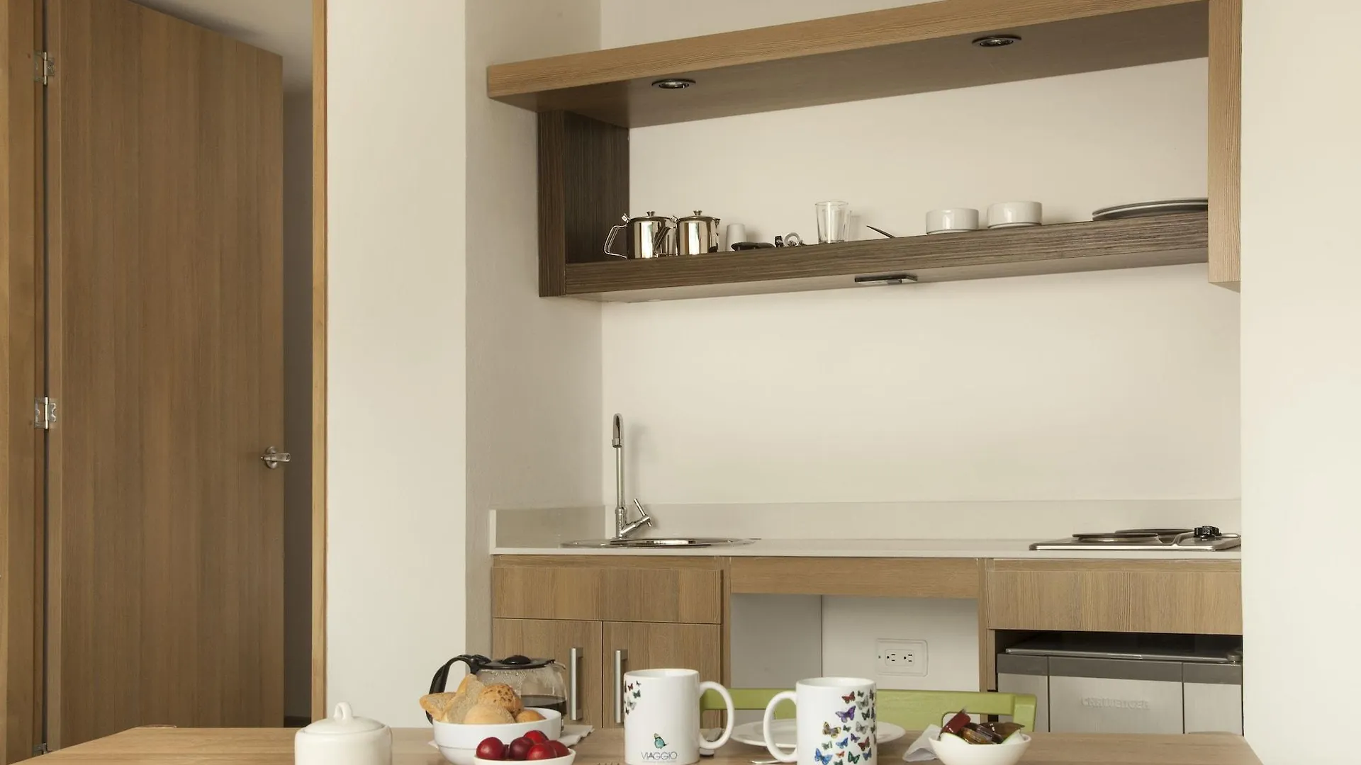 Hotel Viaggio Teleport City Suites Bogota 3*,