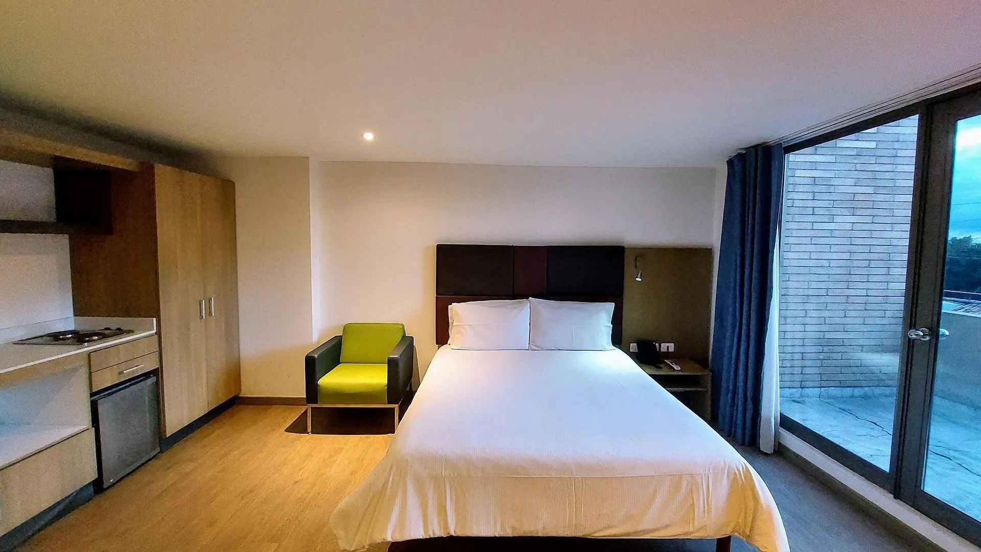 Hotel Viaggio Teleport City Suites Bogotá